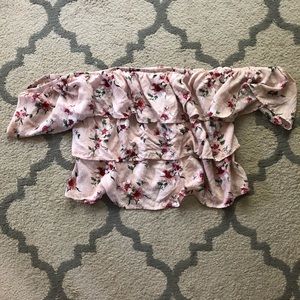 American Eagle off the shoulder top